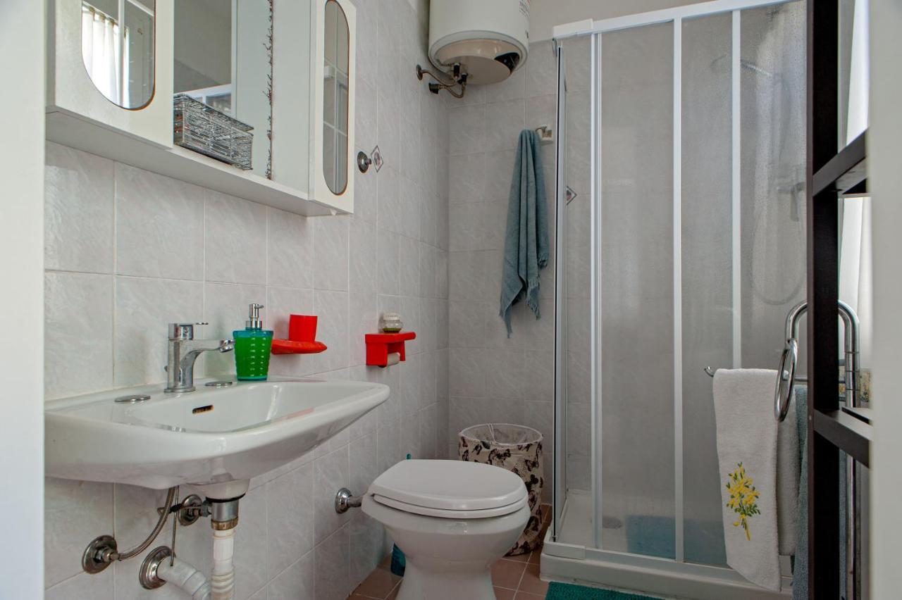 Casina Di Alo E Ala Apartment ลีวอร์โน ภายนอก รูปภาพ